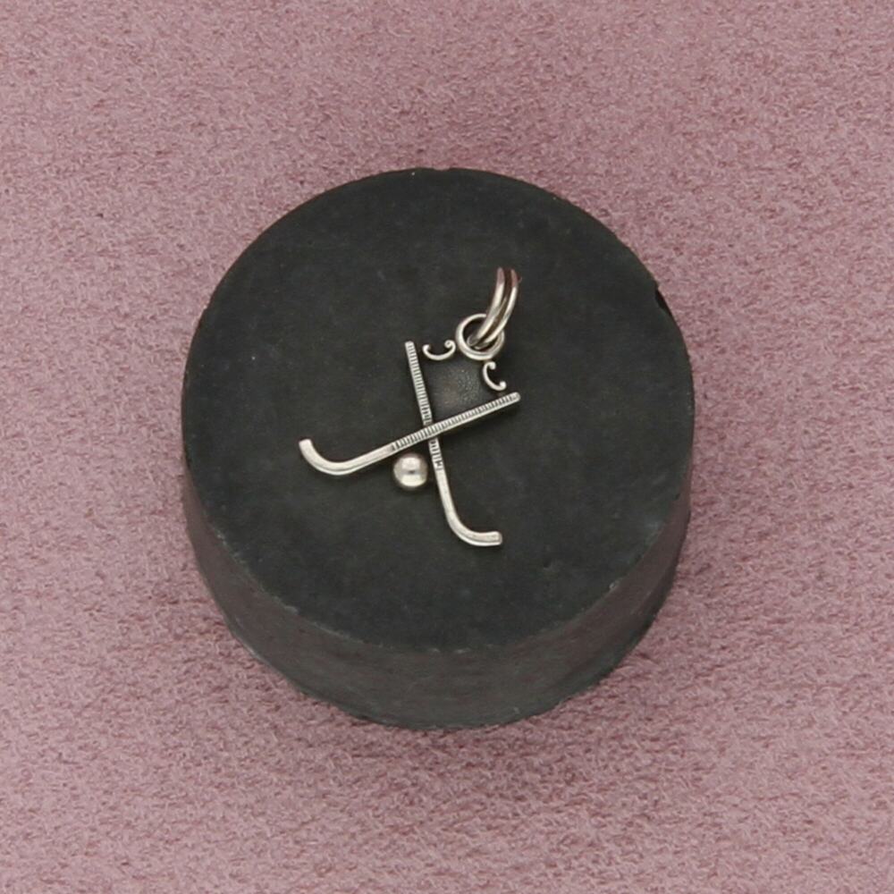 sterling silver vintage hockey sticks & puck charm pendant